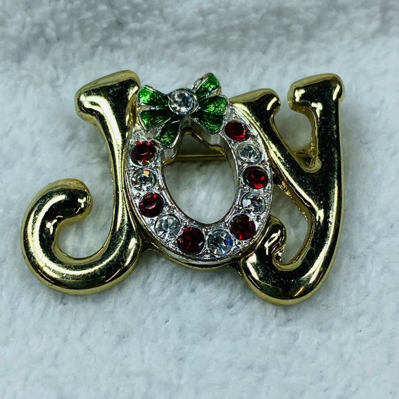 JOY Christmas Pin Brooch Gold Color Wreath Design Around the O Rhinestone Accent - Picture 2 of 13